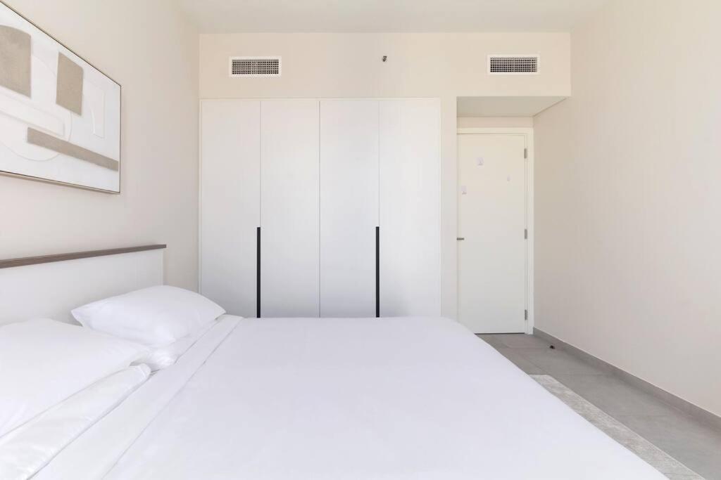 Sahab - Solo 1Br Apt In Al Jada Σάρτζα Εξωτερικό φωτογραφία
