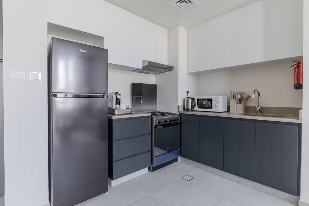 Sahab - Solo 1Br Apt In Al Jada Σάρτζα Εξωτερικό φωτογραφία